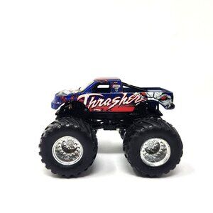 2011 Hot Wheels Monster Jam THRASHER Monster Truck 1:64 (re14)
